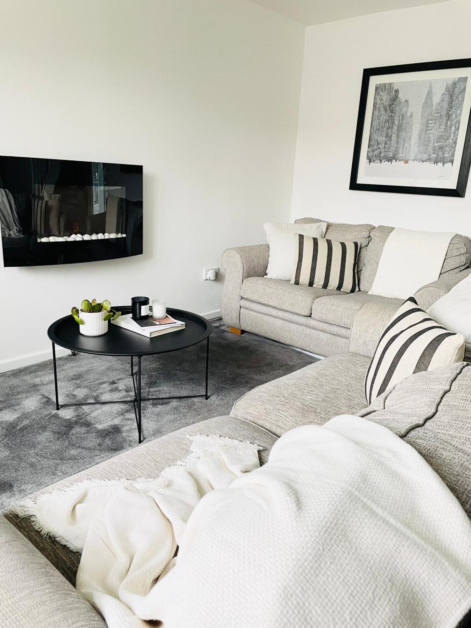 Home In Solihull - Near Nec, Bhx & Solihull Town Centre Бирмингам Екстериор снимка